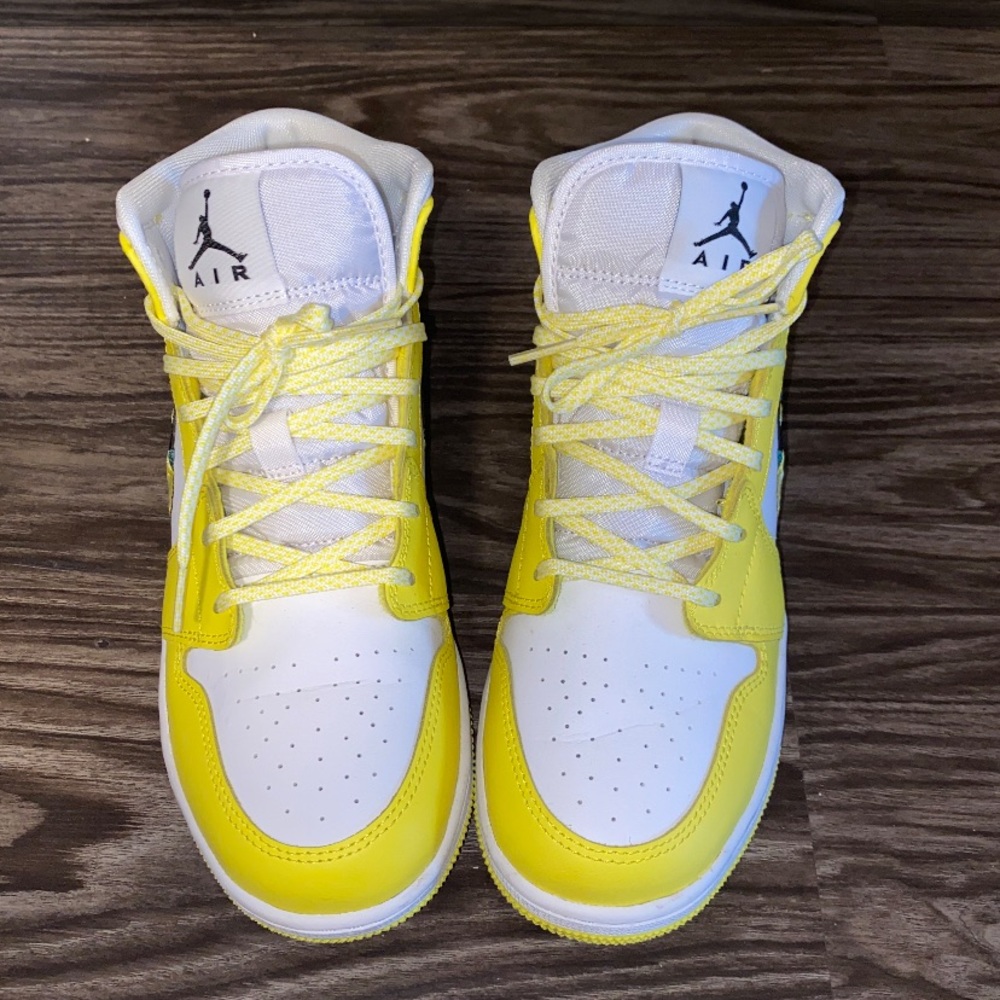 SOLD - Picture 2 of 4